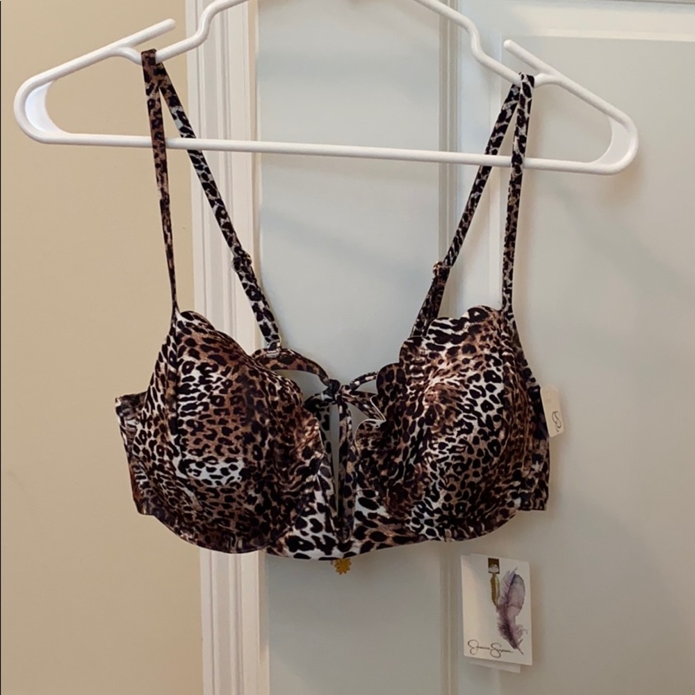 NWTs Leopard Bikini Top